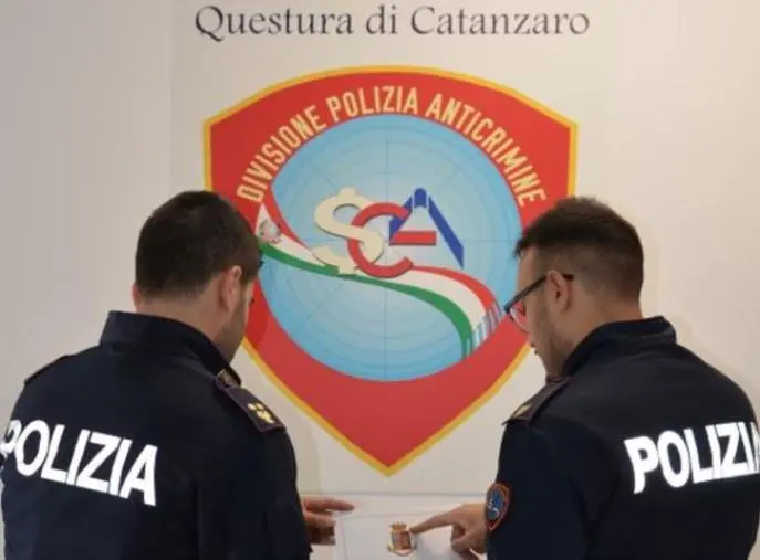 Maltrattamenti in famiglia e atti persecutori nel Catanzarese, adottate 4 misure di sorveglianza speciale  
