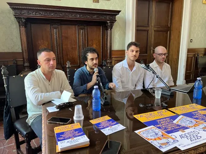 Factory Area V: il festival multidisciplinare sbarca a Catanzaro tra musica, arte e rigenerazione urbana