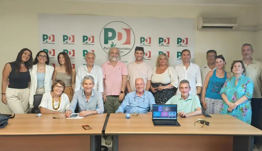 images Il PD di Lamezia aderisce al sit-in di protesta "Salviamo il nostro mare"