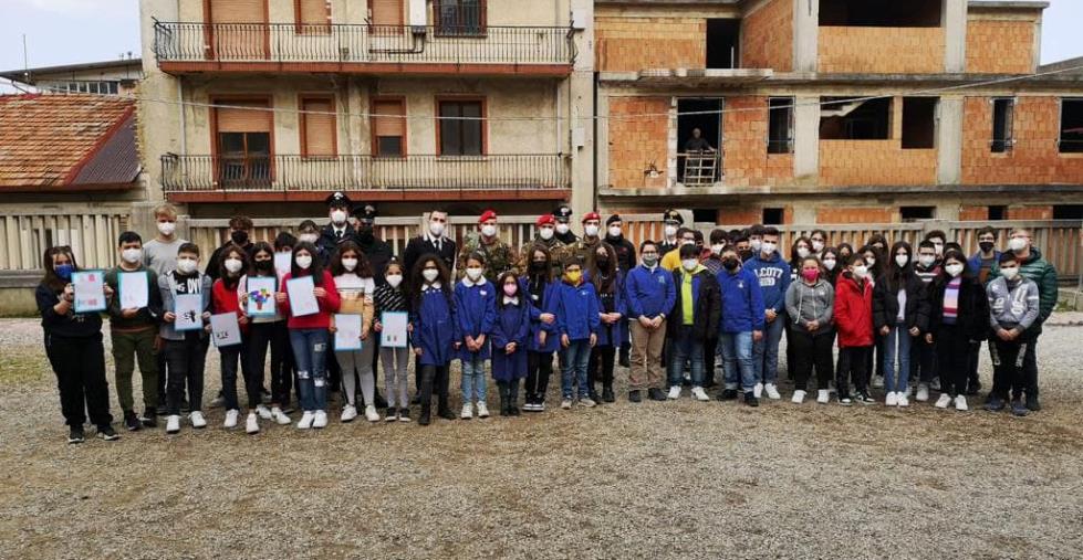images A scuola di legalità, i carabinieri di Taurianova incontrano gli studenti di Molochio