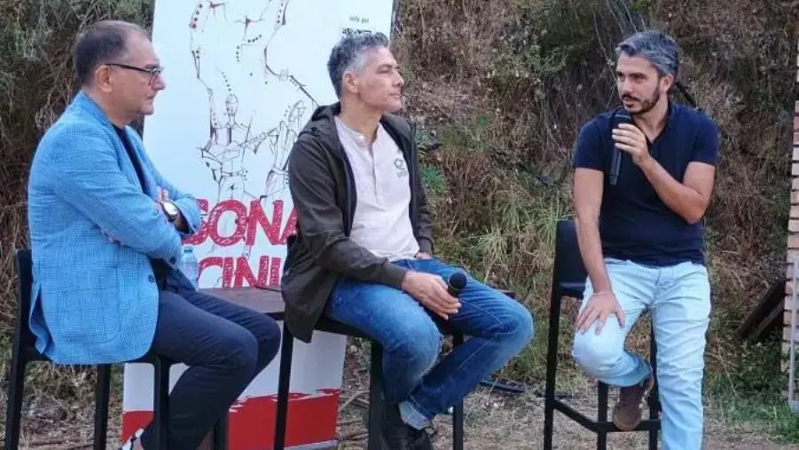 Montauro, tra intelligenze e paesaggi interiori: il pensiero si fa incontro al Giardino Epicureo