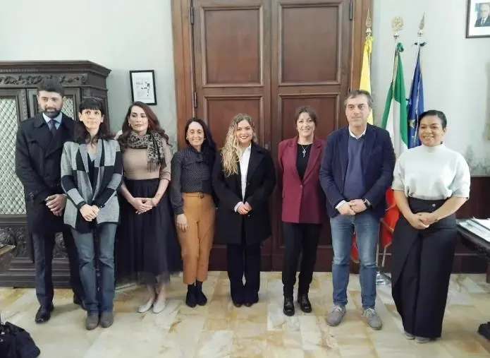Catanzaro, il sindaco riceve a Palazzo De Nobili 4 stagiste inserite nel progetto 'Habilitas'