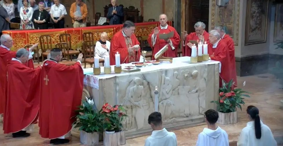L'arcivescovo Maniago incontra la comunità calabrese di Centrache a Rho: fede, radici e speranza