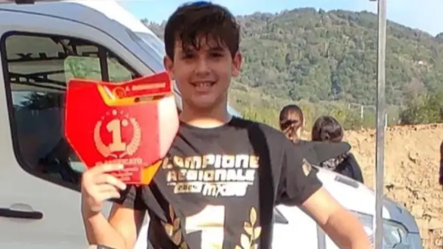 Motocross, il giovanissimo catanzarese Lorenzo Salvatori è campione interregionale 85cc