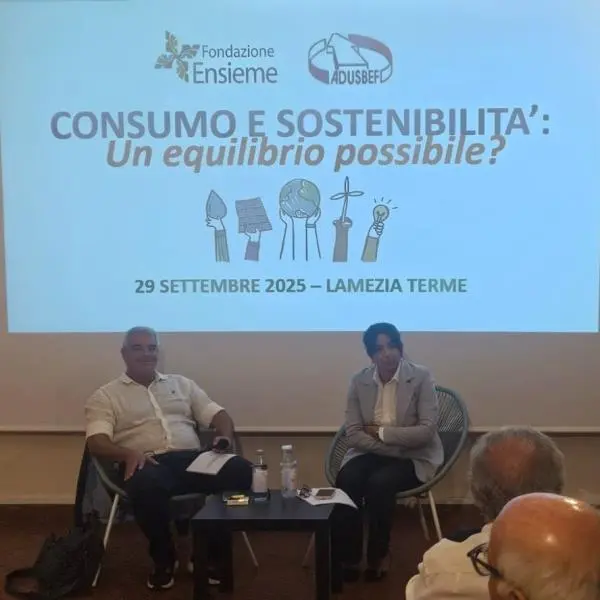 A Lamezia confronto su sostenibilità, consumi e comunità energetiche con ADUSBEF e Fondazione Ensieme