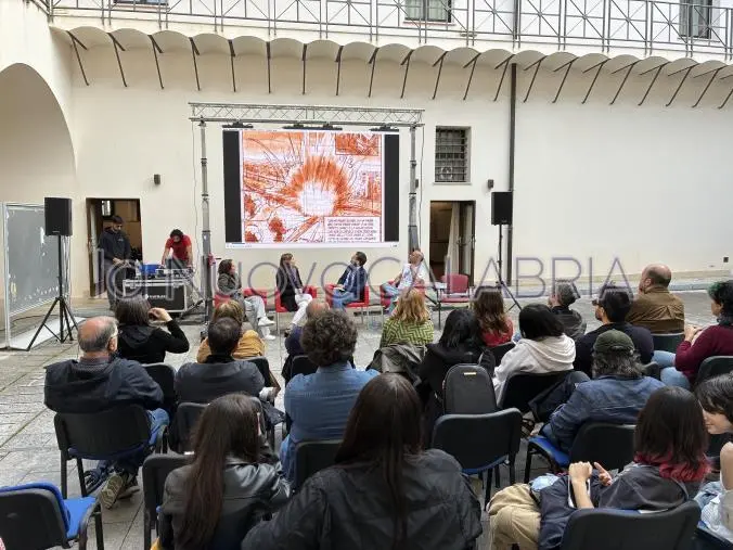 Catanzaro, Nuvola Festival tra memoria e segni: il racconto di 'Fumetti InChiostro'