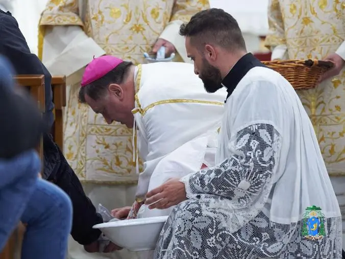 images "Un amore che vuole il nostro bene", Monsignor Maniago apre il Triduo Pasquale a Catanzaro