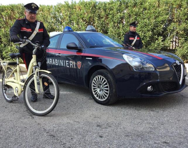 images Ladri di biciclette a Crotone: denunciata una persona 