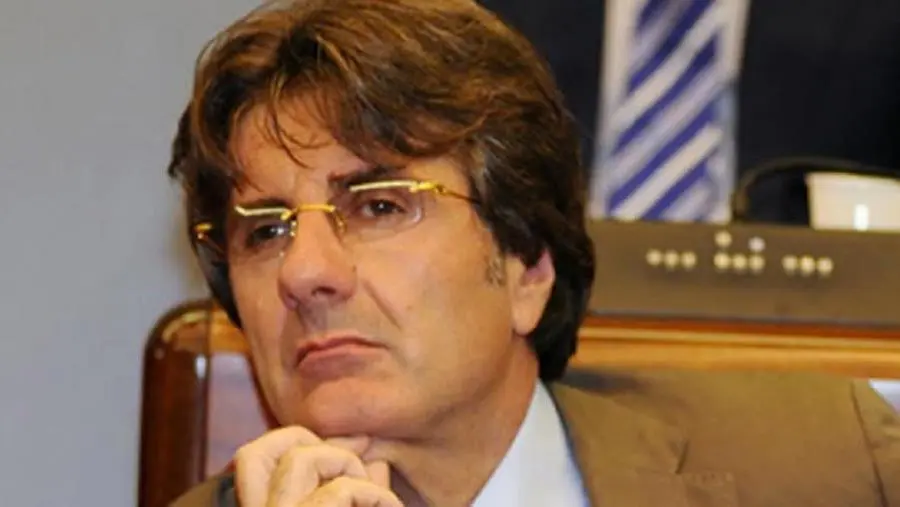 images Mancuso rieletto presidente del Consiglio regionale, congratulazioni di Costa (Officine del Sud)  