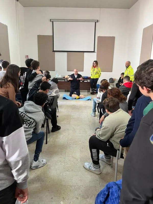 Al Convitto "Galluppi" a scuola di primo soccorso
