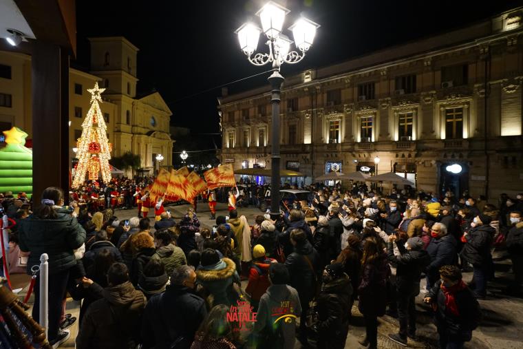 images Nuovo weekend di eventi su Corso Mazzini: è di nuovo “Sarà tre volte Natale”
