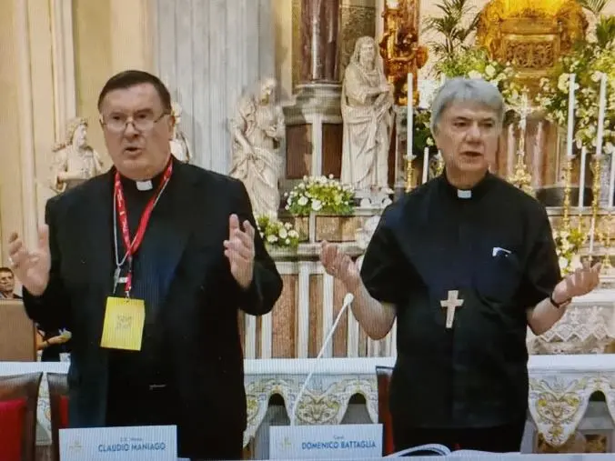 La Settimana Liturgica a Napoli parla catanzarese con Don Mimmo Battaglia e Mons. Maniago