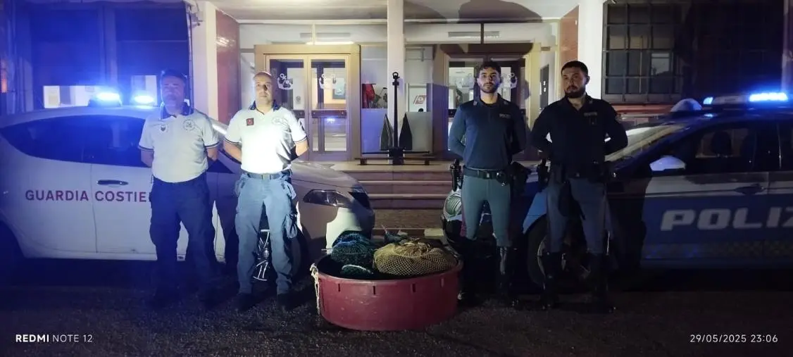 Fermati a Gioia Tauro 2 pescatori di frodo e sequestrati 1200 ricci di mare 