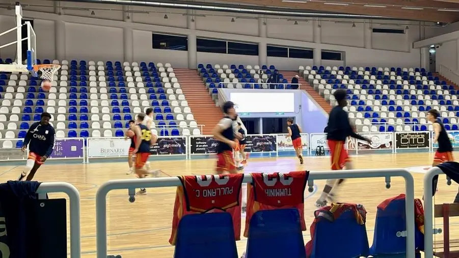 Basket Academy Under 19 Eccellenza cede solo nel finale a Francavilla Fontana contro la prima in classifica 