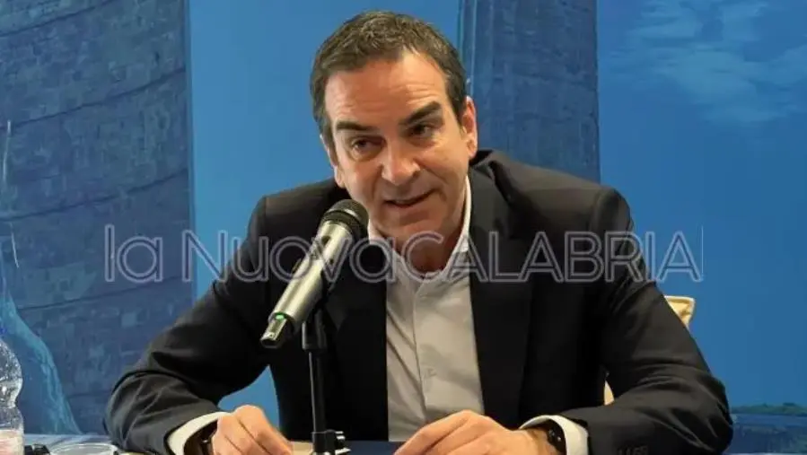 Il nuovo ospedale di Catanzaro si farà, Occhiuto: “Già pronti 86 milioni”