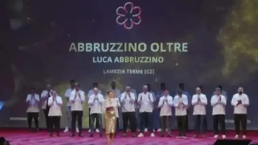 images Guida Michelin, il ristorante Abbruzzino Oltre di Lamezia premiato con una stella  