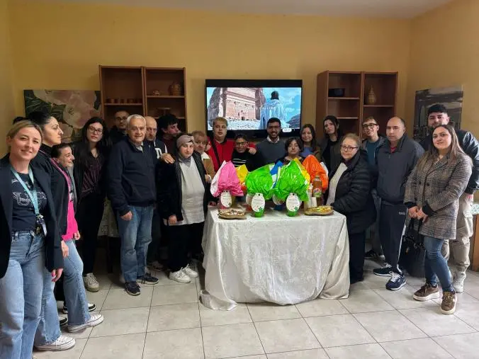 Un gesto di solidarietà illumina la Pasqua: il Rotaract Club Cropani dona le Uova alle Comunità Alloggio S. Rita e S. Giuseppe