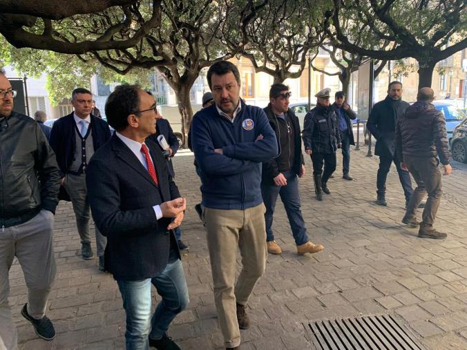 images REGIONALI. Salvini incontra il sindaco Abramo: "Il modello amministrativo di Catanzaro da portare in Regione"