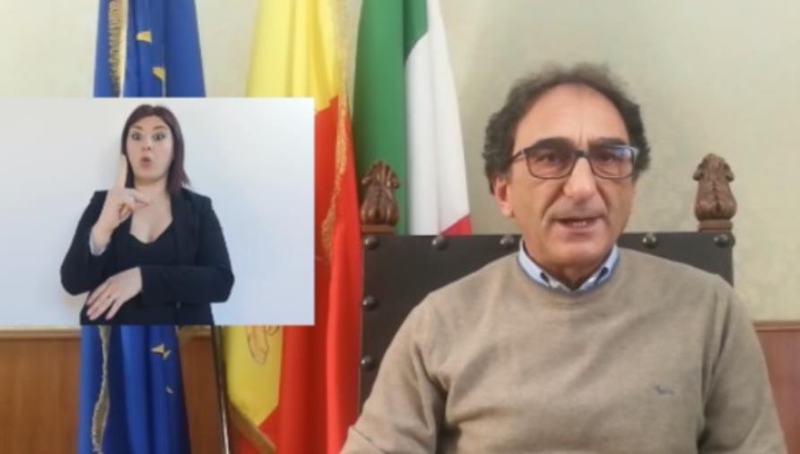 Gli auguri di Buona Pasqua del sindaco Abramo: “Siamo fiduciosi, presto potremo riprenderci quello che ci è stato tolto"(VIDEOMESSAGGIO)