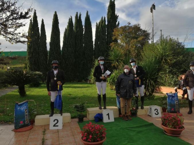 images La catanzarese Alessandra Amelio si conferma campionessa regionale d’Inverno di salto degli ostacoli, categoria "Assoluto"