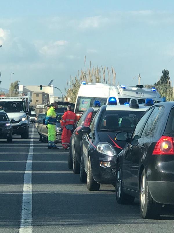 images Ingegnere si suicida lanciandosi sotto un treno a Badolato