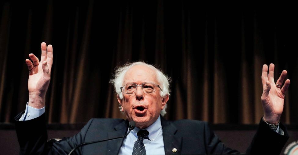 Bernie Sanders, il candidato dei democratici Usa ricoverato in ospedale