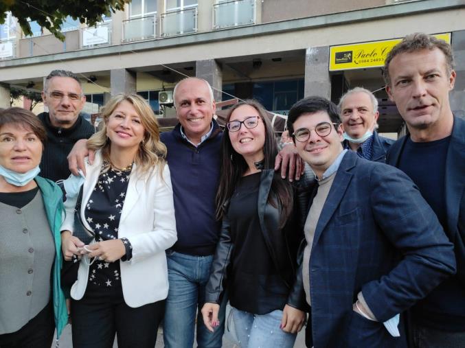 images Cosenza. Nuova giunta comunale, Rende e Luberto: "L’approccio bilaterale di Caruso non aiuta il decollo della nuova maggioranza politica"