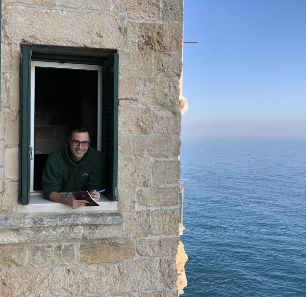 images Arriva a Catanzaro il tour di Luca Bianchini per il nuovo libro "Baci da Polignano" 