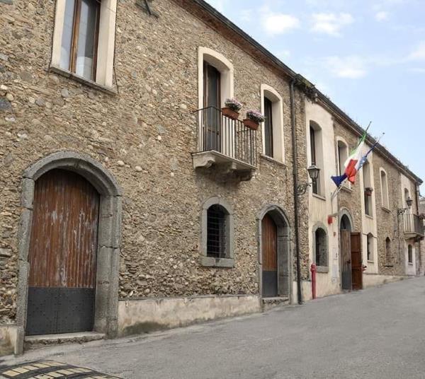 images La biblioteca comunale di Gioia Tauro riceve 5 mila euro dal MIBACT 