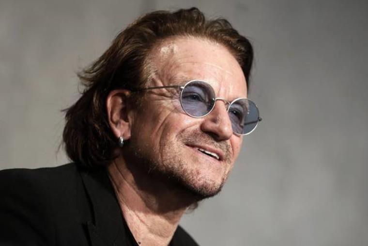 images Bono Vox degli U2 dedica una canzone inedita agli italiani che stanno lottando contro il covid-19 (VIDEO)