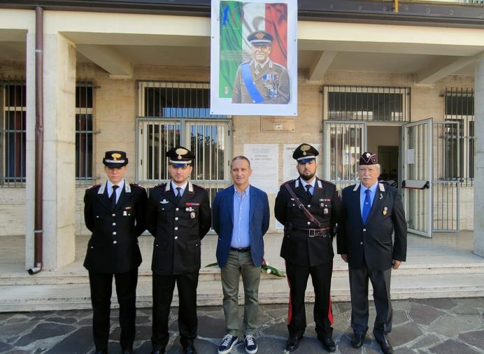 images Botricello ricorda il generale Dalla Chiesa, il sindaco: "Non esiste alternativa alla strada della legalità"