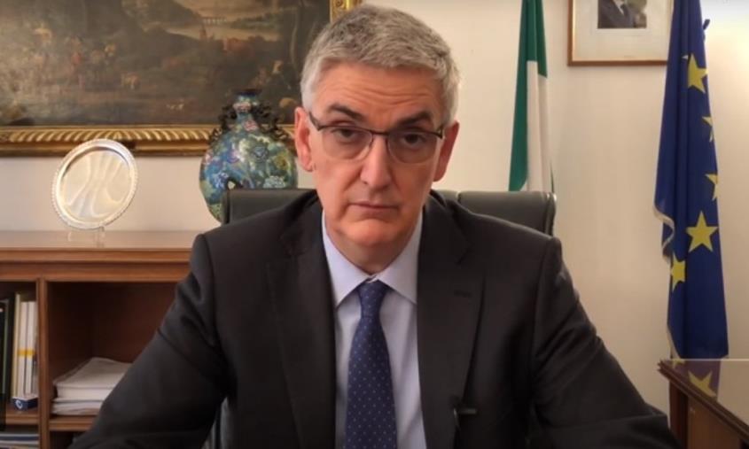 Covid, Brusaferro: "Con le varianti crescono i casi in tutta Italia. Focolai anche negli ospedali"
