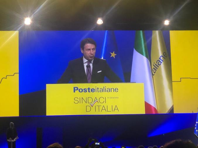 images Anche Caloveto "ha partecipato" all'evento di Poste Italiane. Il sindaco Mazza:" Potenziare i servizi contro emorragia demografica" 