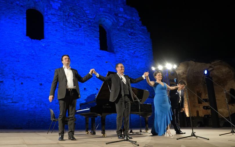 images Armonie d'Arte Festival. Buratto, Salsi e Meli conquistano la platea, le tre stelle della lirica stregate dalla Calabria