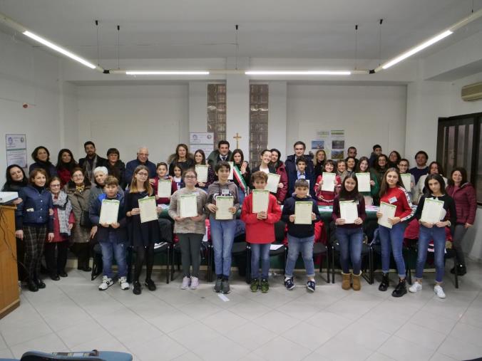 images Stop alla plastica, il consiglio dei ragazzi e l'amministrazione comunale di Corigliano-Rossano firmano la petizione