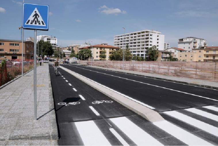 images Cosenza, aperta la strada di collegamento tra il ponte di Calatrava, via Popilia e viale Mancini