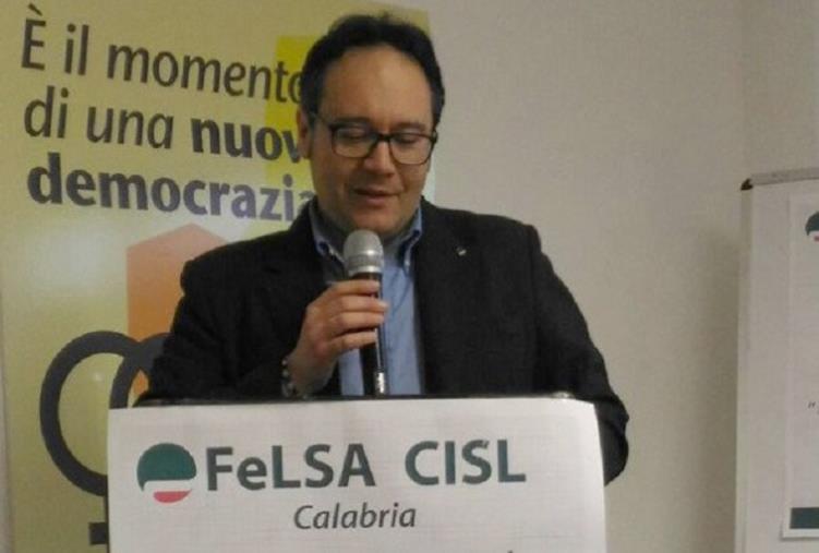 L'appello di Barletta (FeLSA CISL Calabria) alla Regione: "Si risolva la situazione dei lavoratori precari" 