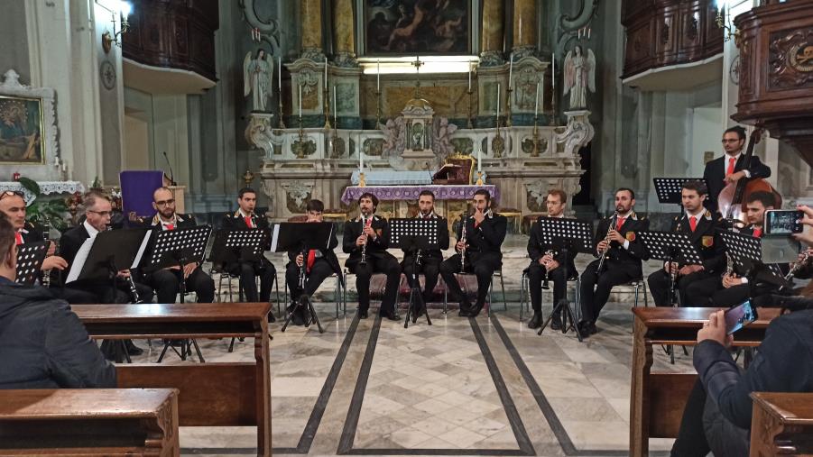 Il gran concerto di Natale del Complesso di Legni della Banda Cittadina alla chiesa del Monte a Catanzaro 