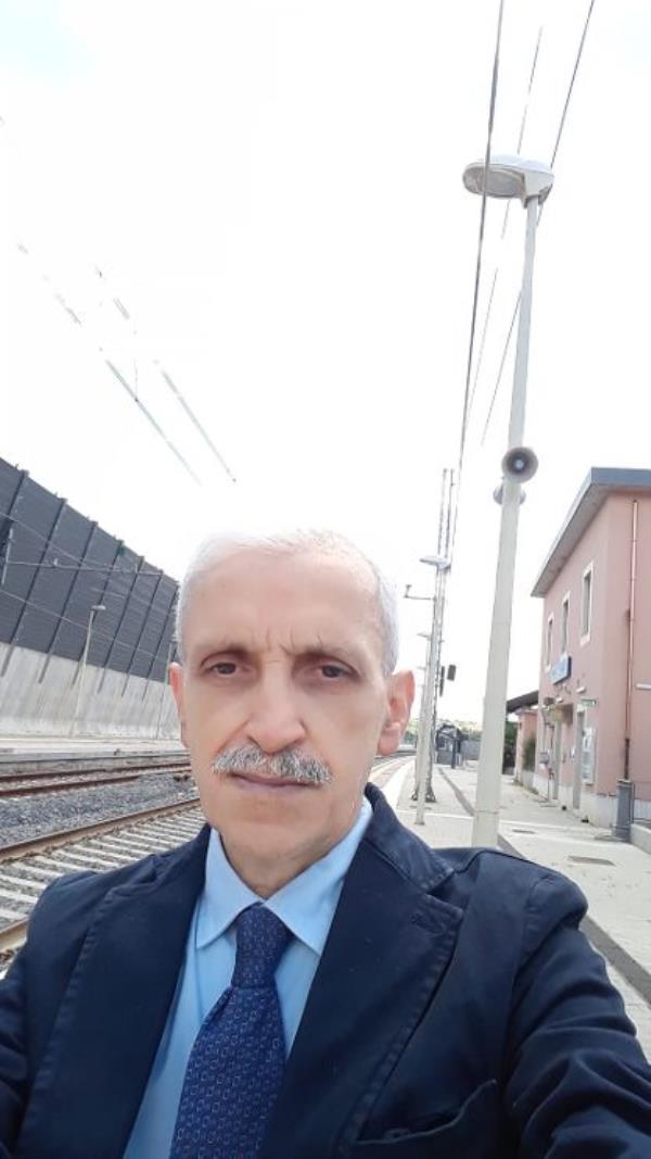 Corbelli (Diritti civili) a Draghi, al Governo, al Cts e all’Iss: “Chiudete le scuole prima che sia troppo tardi” 