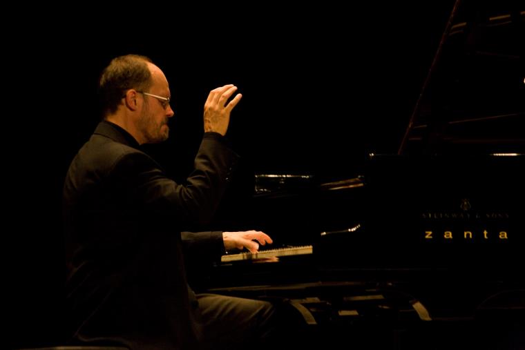 images Palmi, in scena il recital del grande pianista Filippo Gamba alla Casa della Cultura 
