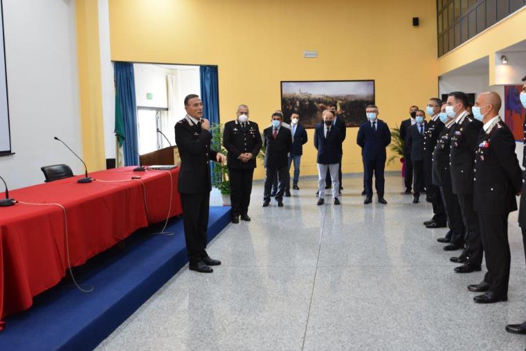 images Cambio di guardia nell'Arma. Il saluto del Generale di Brigata Andrea Paterna, trasferito a Roma