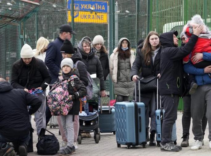images Cropani, Fratelli d'Italia: "Aprire le case del "paese albergo" alle famiglie ucraine"