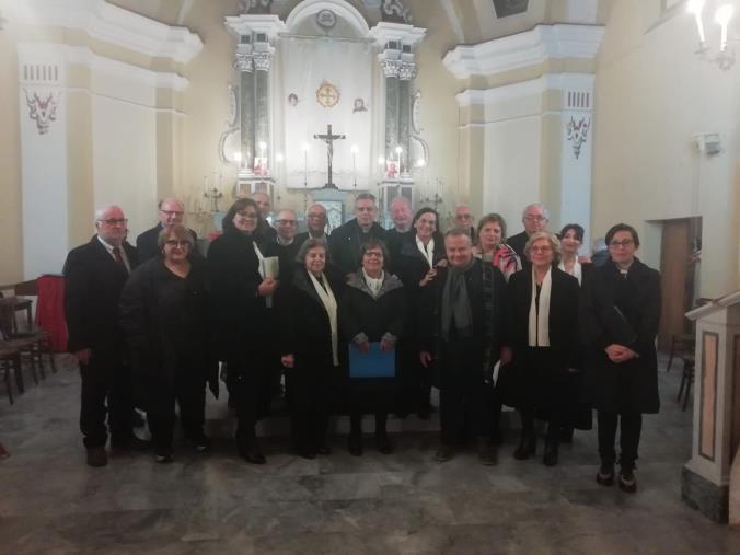 images Concerto del coro polifonico ”Avv. Antonio Arcuri” al Circolo di Riunione di Lamezia Terme