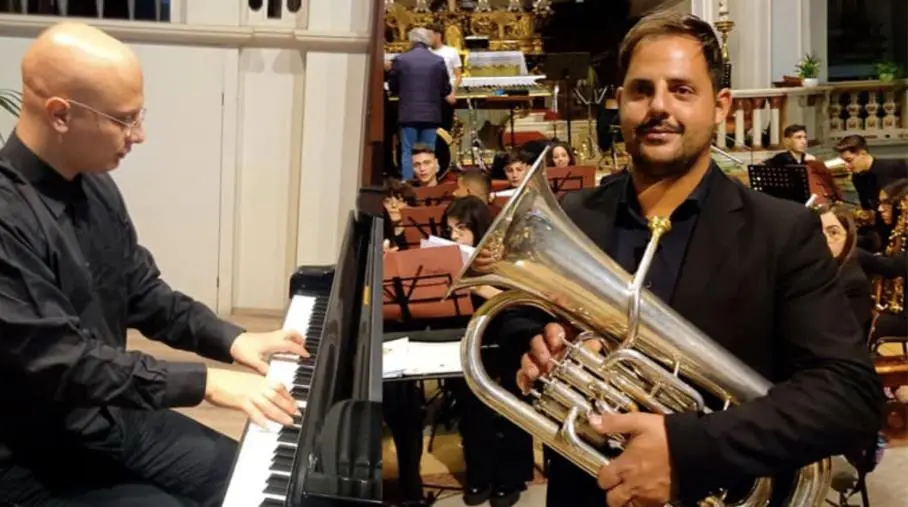 images Concerto del Duo Daniele Filardo e Vincenzo Luca Moro alla Casa della musica di Laureana di Borrello  