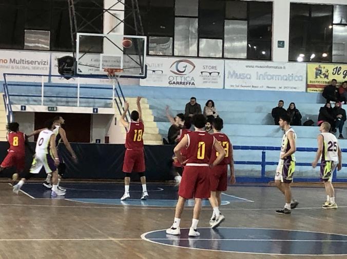 Basket Academy sconfitta a Castanea