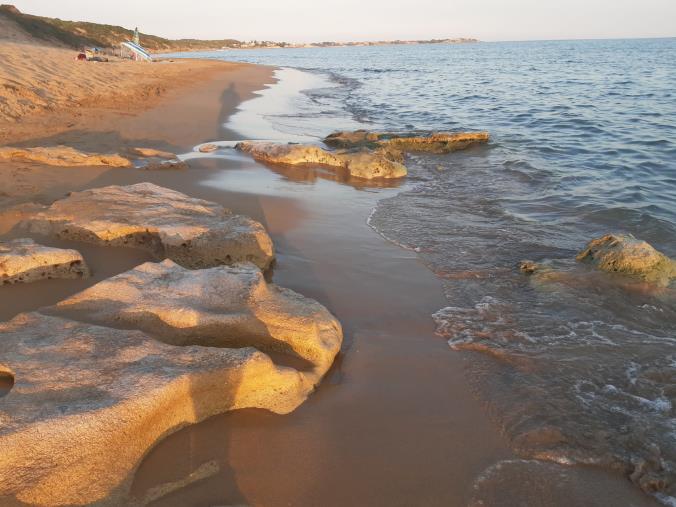 images Gianpiero Taverniti racconta Sovereto di Isola capo Rizzuto: “Spiaggia dei Gigli, forte essenza di Calabria” (VIDEO)