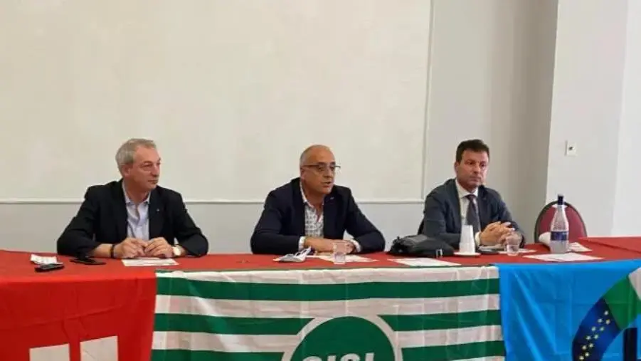 images Sicurezza sulla Ss 106: Cgil Cisl e Uil chiedono un confronto ad Occhiuto, Anas e Rfi