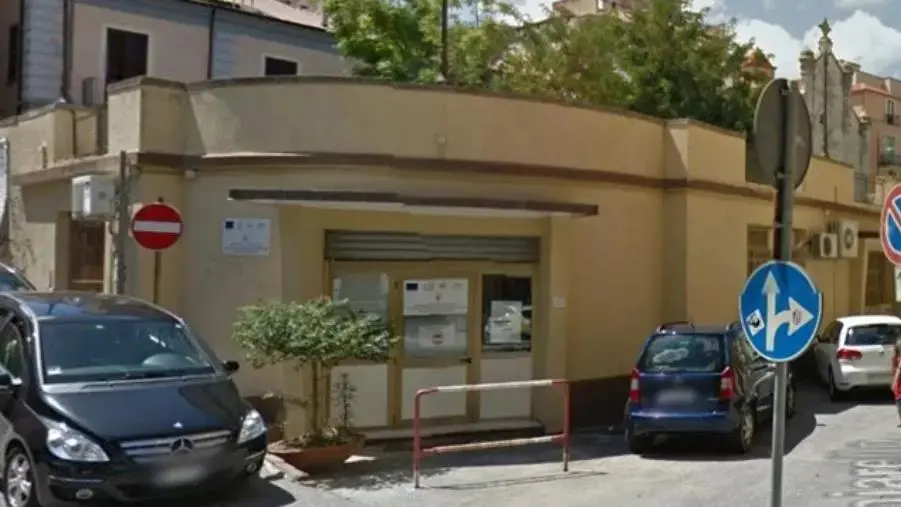 images Soverato, il sindaco Vacca: "A breve la riqualificazione degli uffici del centro per l'impiego di via Chiarello"