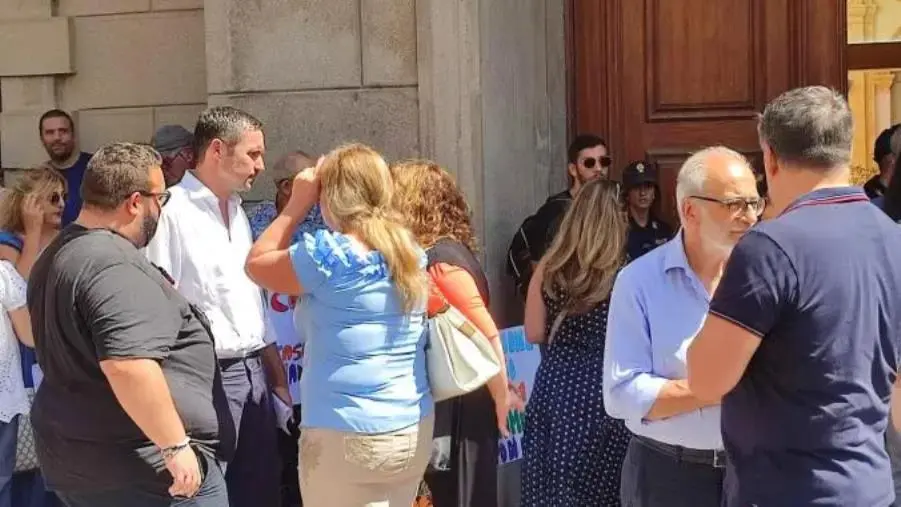 Protesta fondazione Betania, presente anche il consigliere regionale Alecci