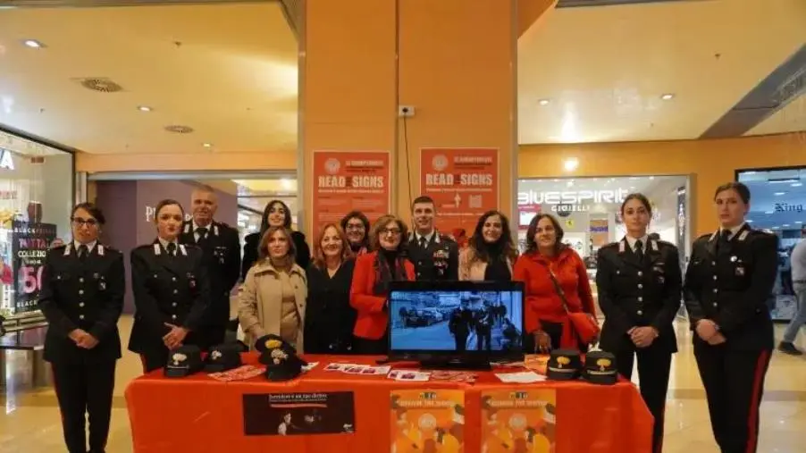 images Violenza sulle donne, tutte le iniziative dei carabinieri in provincia di Catanzaro 